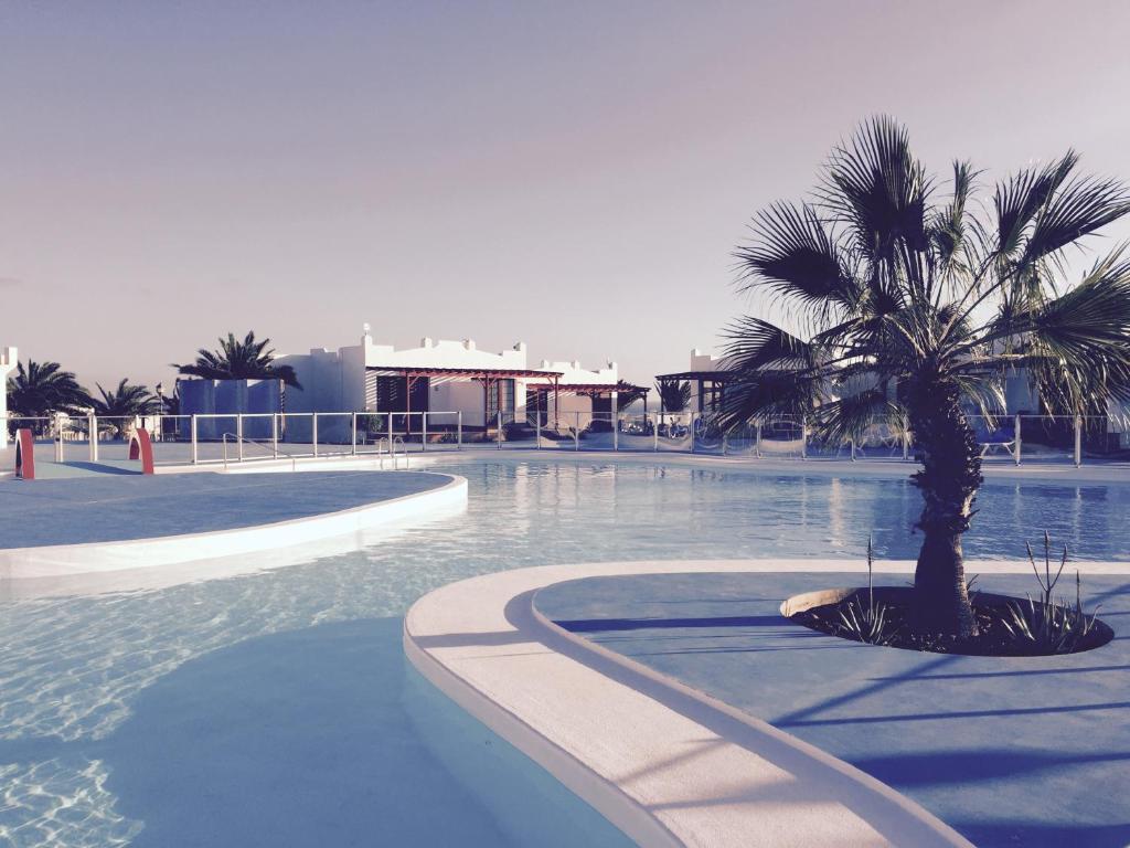 Bazén v ubytování Sun Beach Apartamento nº 26 nebo v jeho okolí