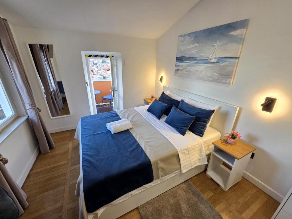Piccolo Mondo Rooms by Blue Estate