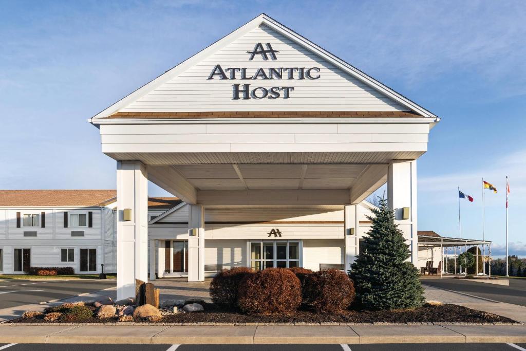 ein atlantischer Ostazistist in der Unterkunft Atlantic Host Hotel, an Ascend Collection Hotel in Bathurst