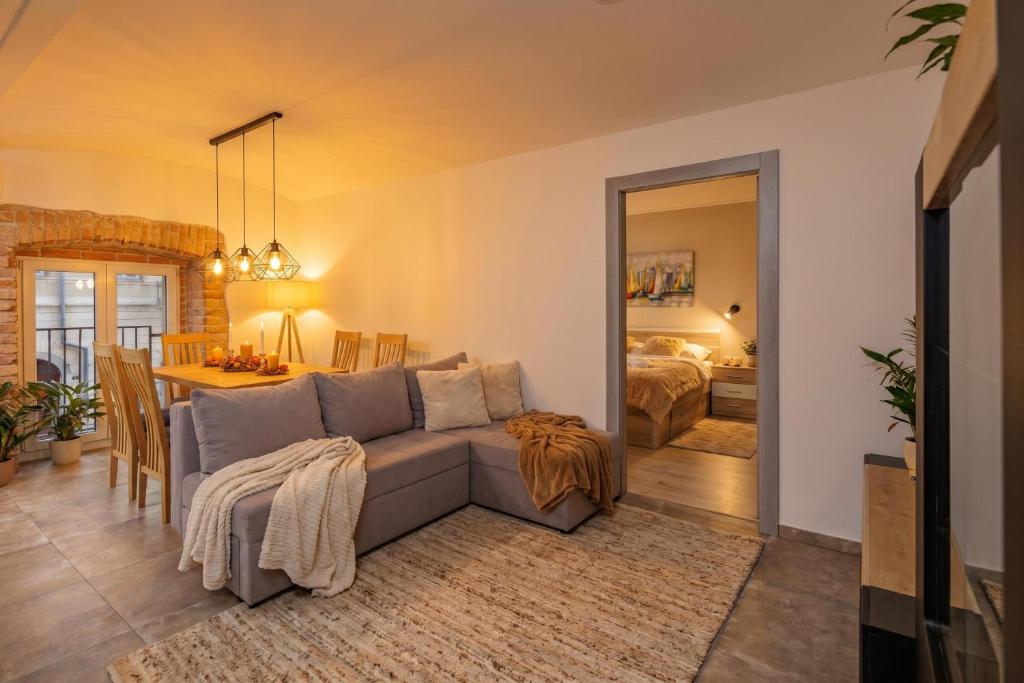 Rijeka City Vibes Apartment - Happy Rentals