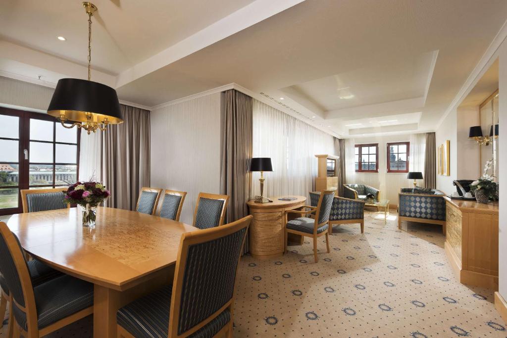 Maritim Hotel Dresden - Resim 32