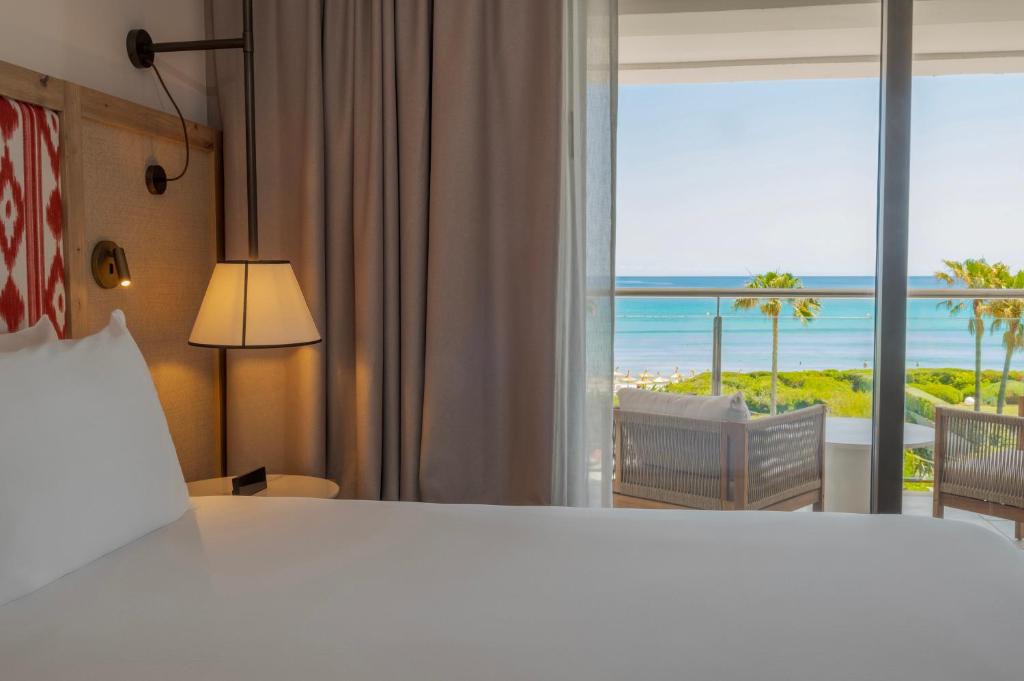 Sarena de Muro Resort Mallorca, part of Destination by Hyatt - Suite Con 1 Camera Da Letto E Vista Fronte Mare