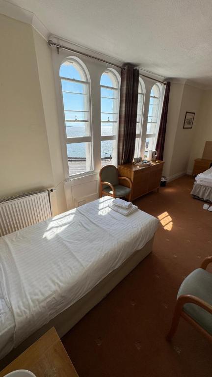 Savoy B&B - 
