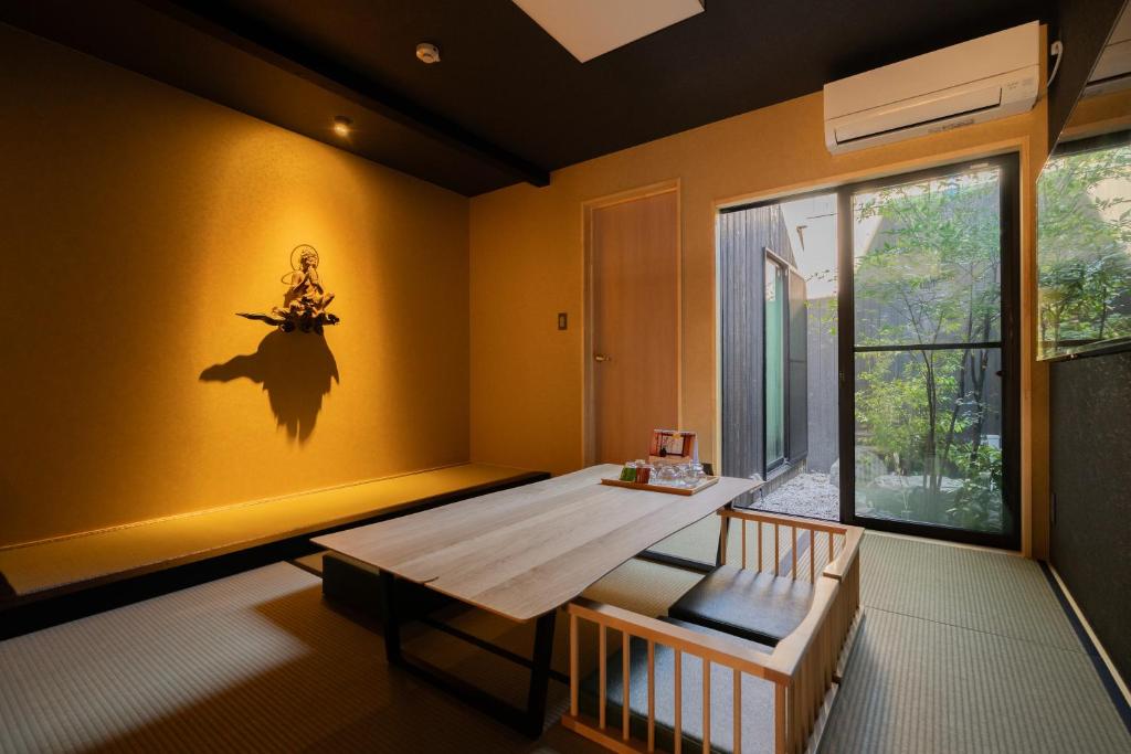 鶴Inn 贅沢な和モダン一軒家 天下茶屋駅徒歩6分 難波 道頓堀 関西空港へ直通 和楓居