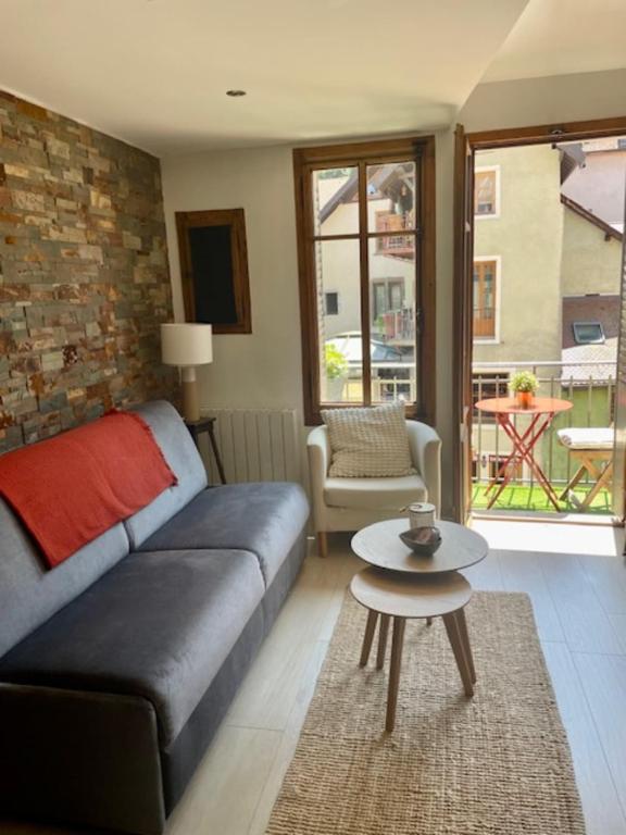 Le Canal - Nice Studio on the Venice of the Alps