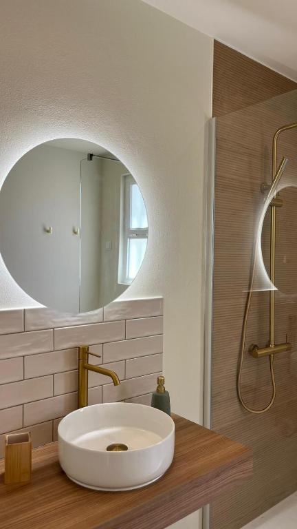 Sal Beach House - Eira Rents
