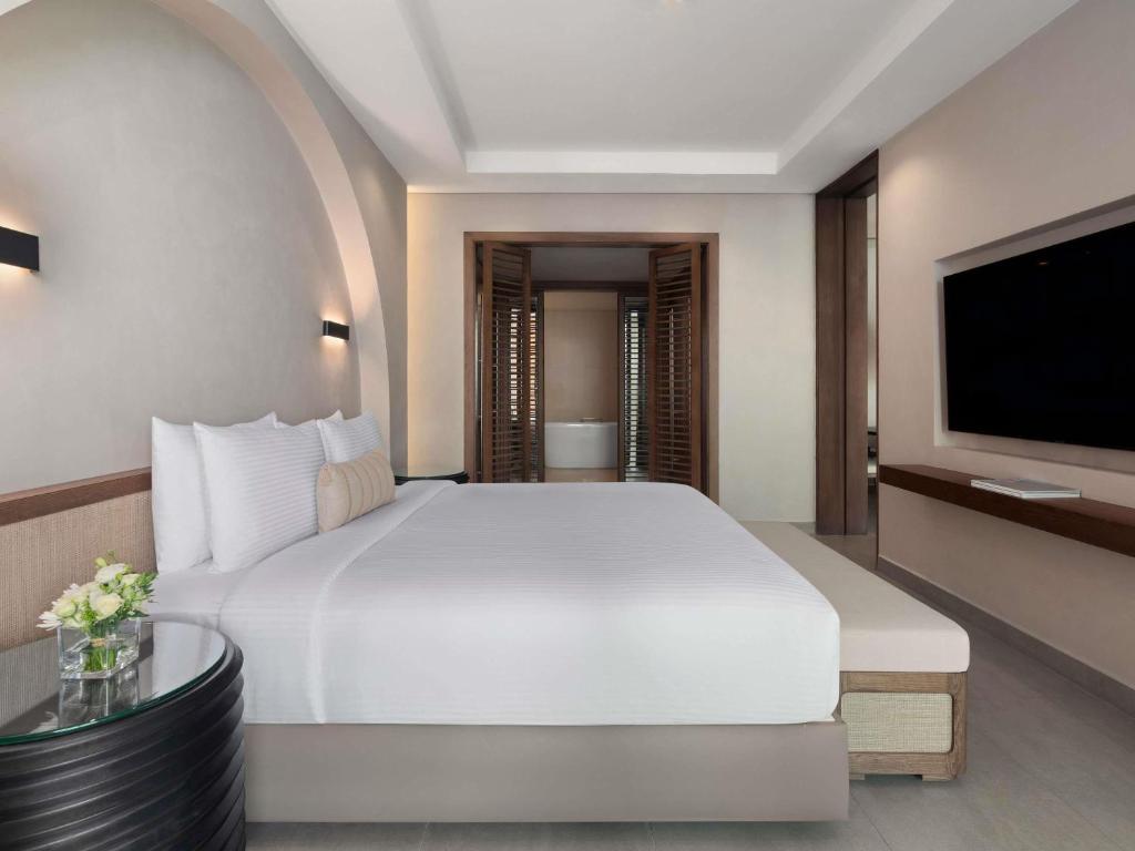 Rixos The Palm Hotel & Suites - Ultra All Inclusive - 