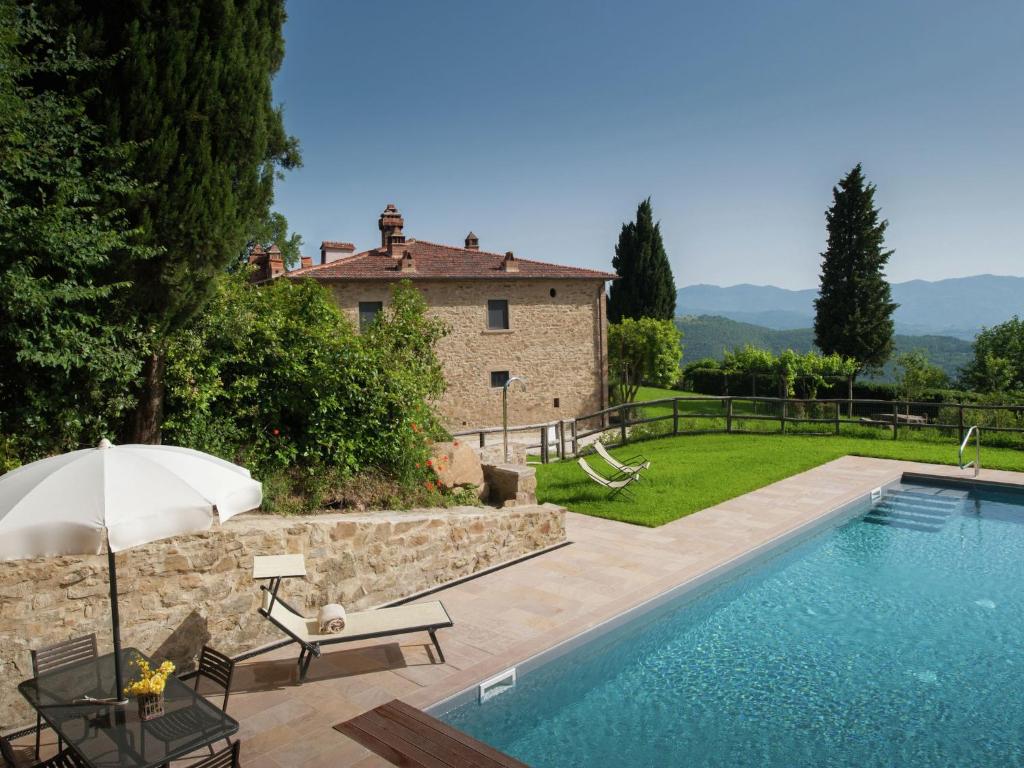 Basen w obiekcie Tranquil Stay in Vir s Beauty lub w pobliżu