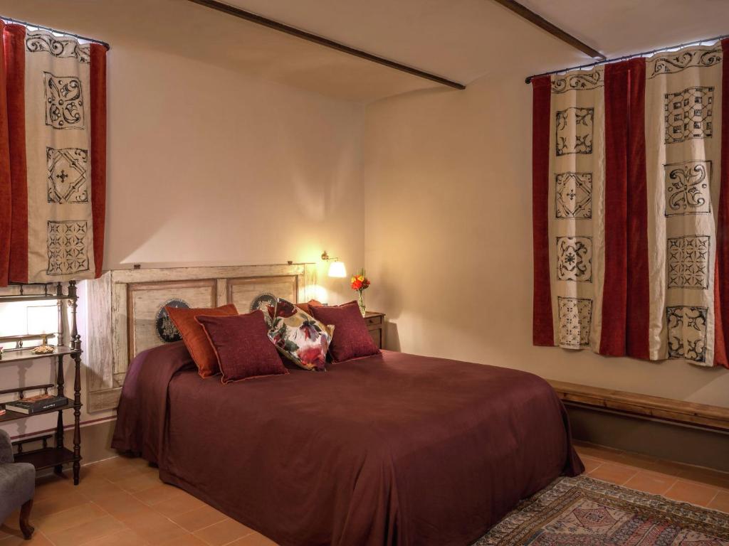 Łóżko lub łóżka w pokoju w obiekcie Tranquil Stay in Vir s Beauty