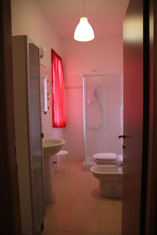 Kúpeľňa v ubytovaní Aduepassidallafiera
