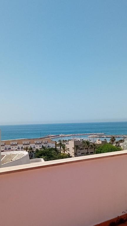 SEA VIEWS PENTHOUSE HEART OF ESTEPONA near the port