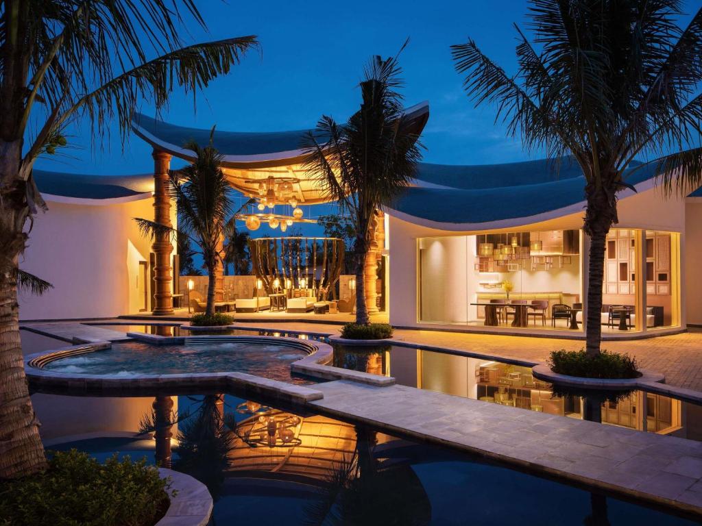 lịch trống Oceanfront Villas Nha Trang