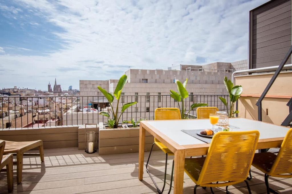 Central penthouse with terrace Placa Catalunya III