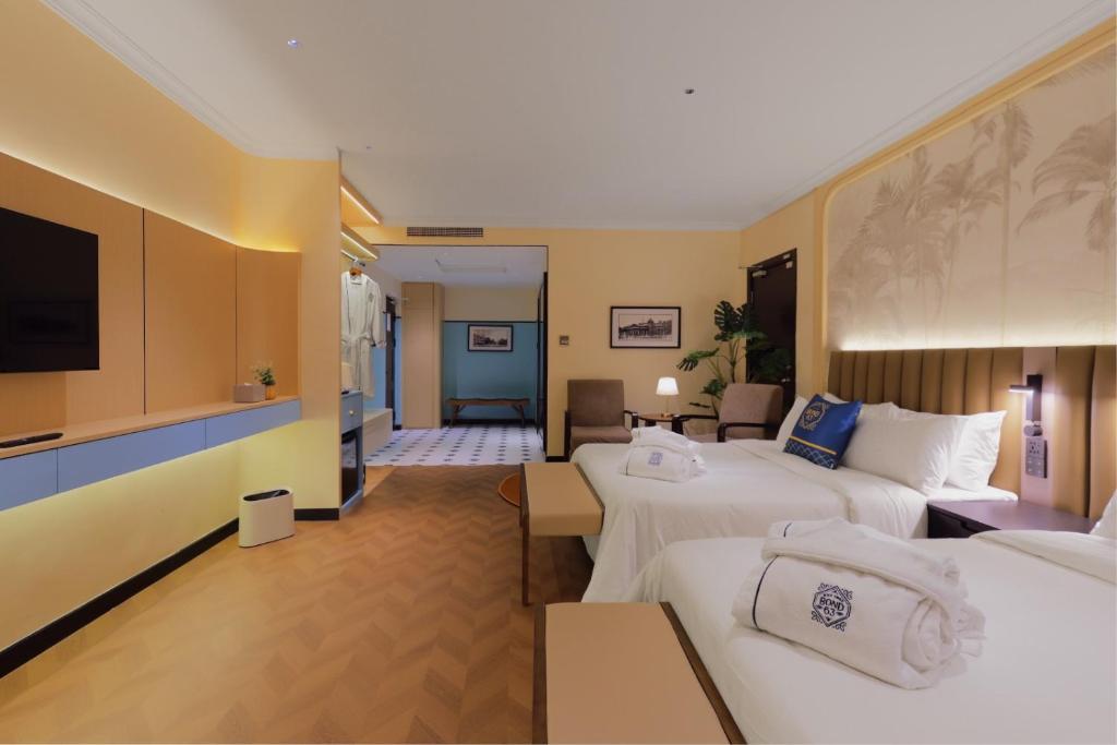 Hotel Sixty3 - Signature Family (Newly Renovated)