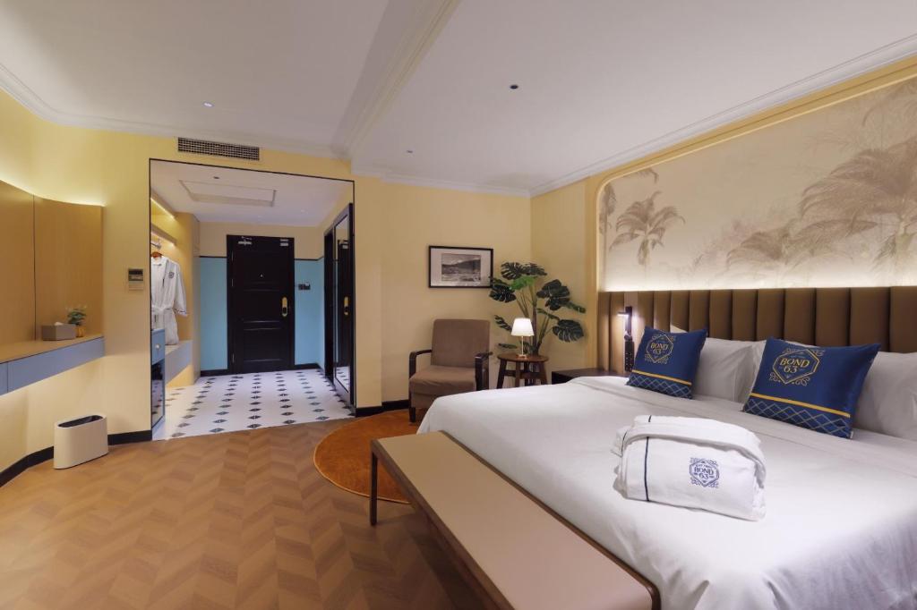 Hotel Sixty3 - Grand King (Newly Renovated)