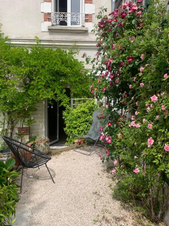 Les Troglos de la Tufolière - Habitación Doble Con Vistas Al Jardín