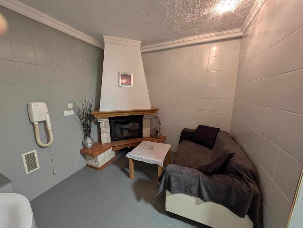 Motel DRABEK - Double Room With Spa Bath