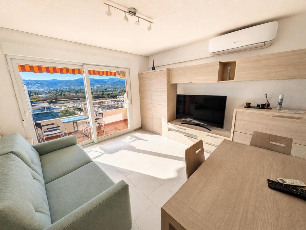 Studio in Peñismar I - On the beachfront