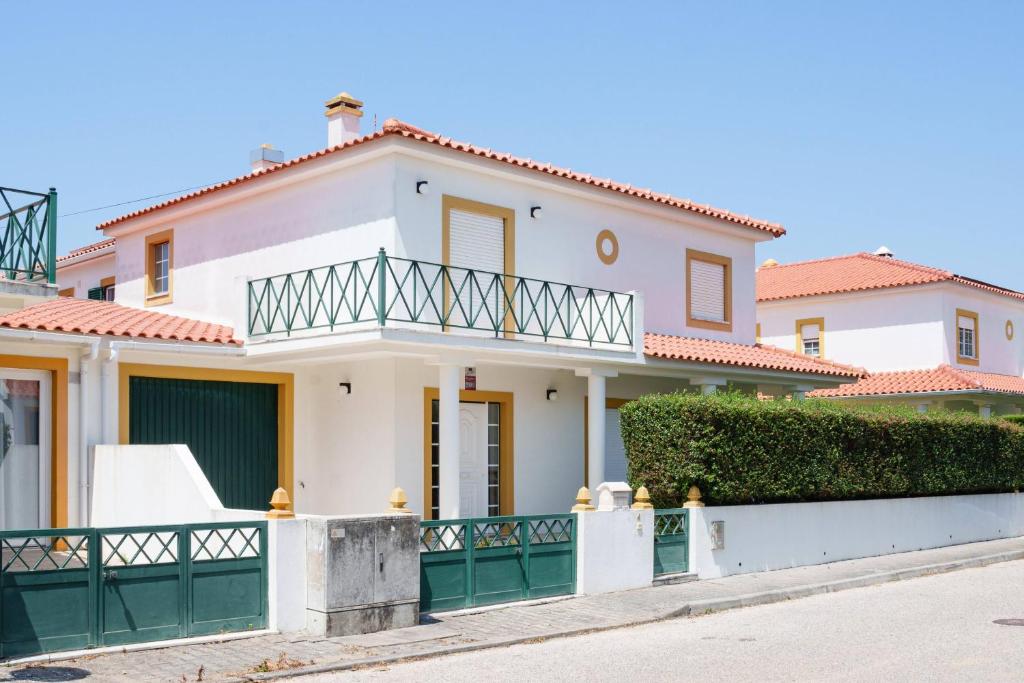 Maison du Bonheur, Garden Peace, Peniche, Óbidos