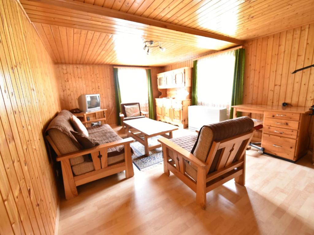 Posezení v ubytování Chalet in Grengiols near Bettmeralp Ski Slopes