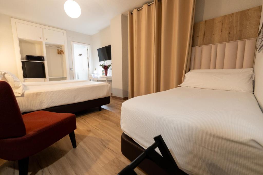 Hotel Sercotel Doña Carmela - Double Room With Extra Bed