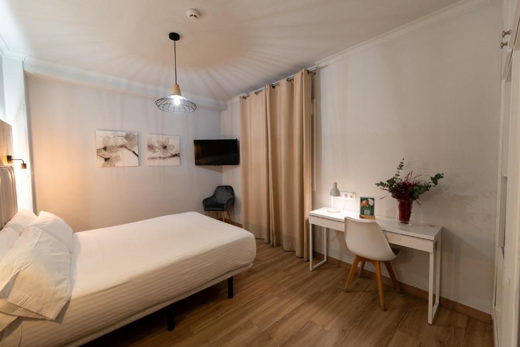 Hotel Sercotel Doña Carmela - Superior Double Room
