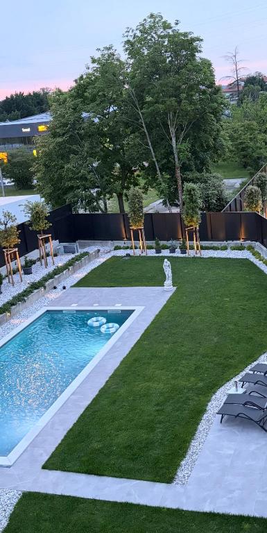 DAM boutique hotel & restaurant