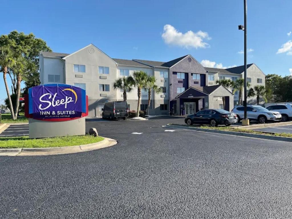 Sleep Inn & Suites Pensacola - University Area photo