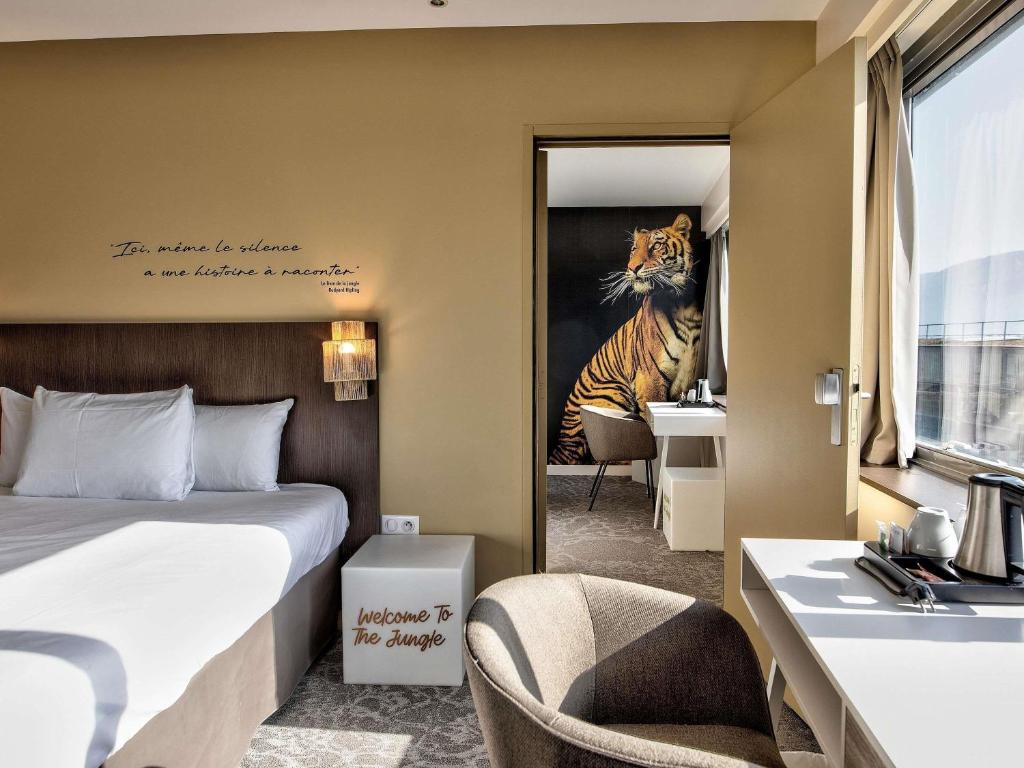 ibis Styles Saint Julien en Genevois Vitam - Standard Family Suite With Two Connecting Rooms