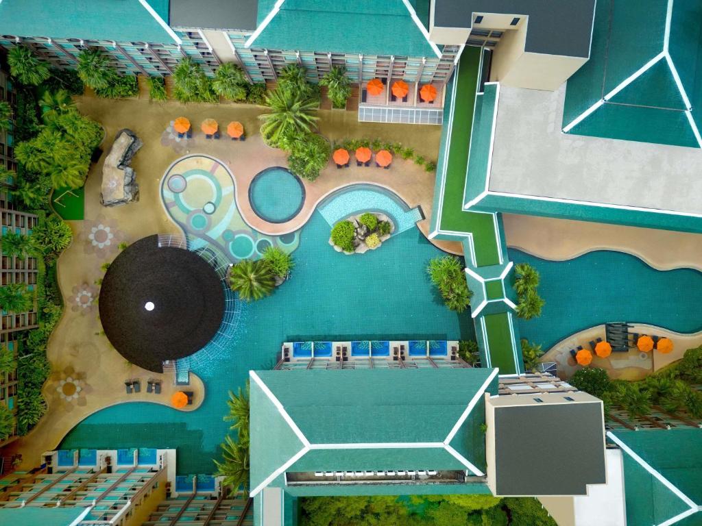 فضای داخلی Novotel Phuket Vintage Park Resort در پوکت - تصویر ۳