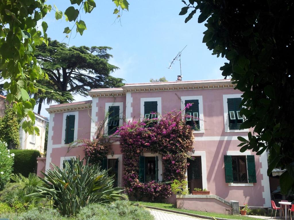 Zahrada ubytování Villa Belle Rive