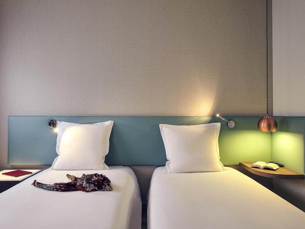 Hôtel Mercure Marne-la-Vallée Bussy St Georges photo