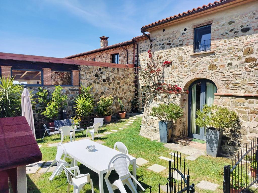 vecchio casale quercetino