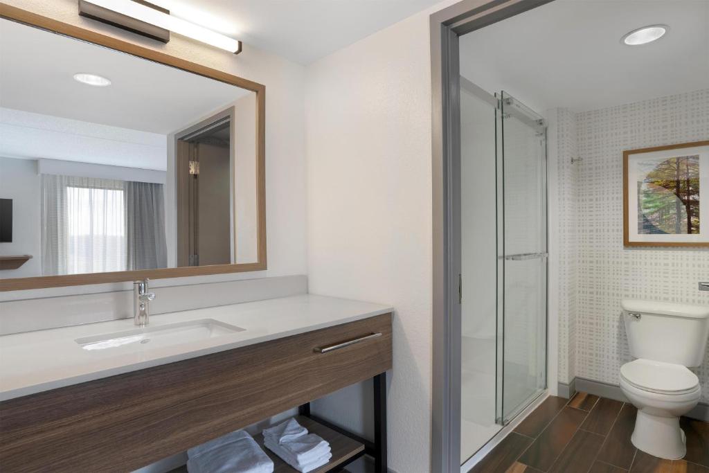 Hampton Inn and Suites of Lamar photo
