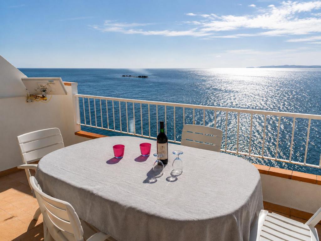Apartamento magnificas vistas mar y piscina ref 298