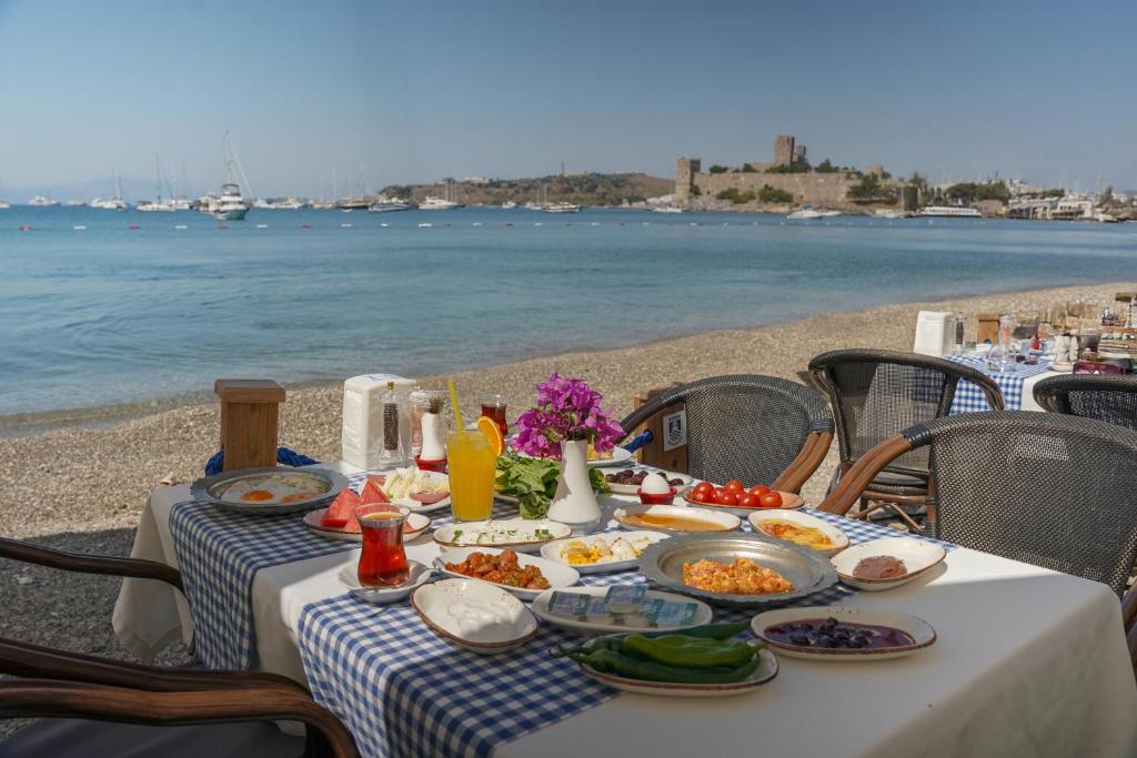 تصویر اتاق‌های Artemis Hotel - تصویر ۲