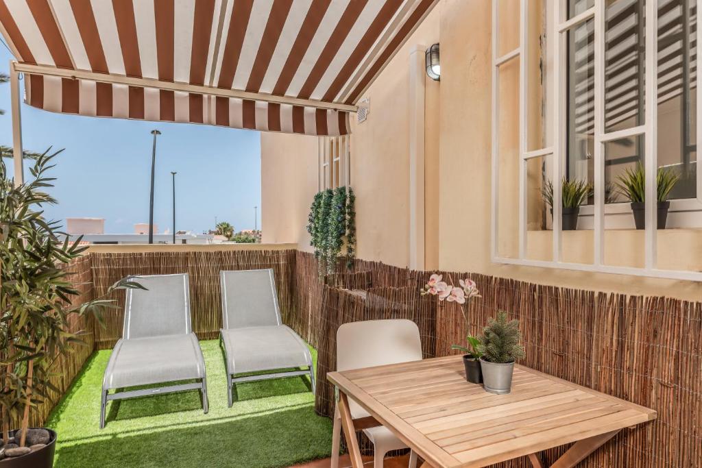 Playa Vistas Apartment Terrace Pool & AC
