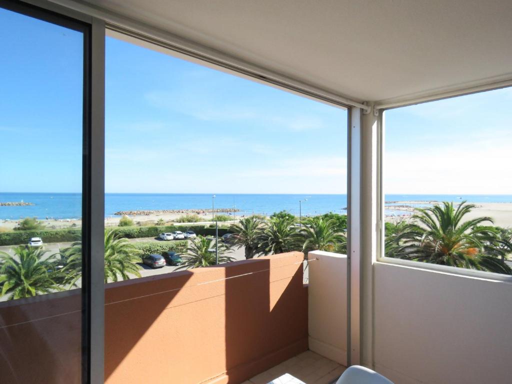 T2 30m² avec parking à Sète, vue sur mer - FR-1-472-134