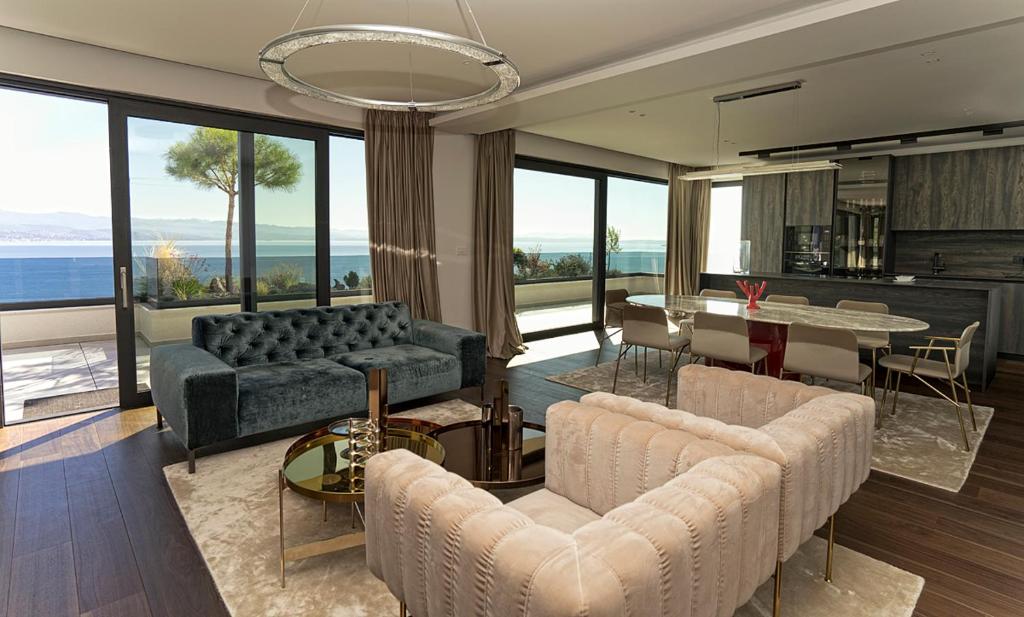 Royal Pearl Collection Apartments