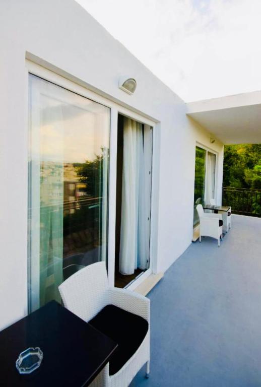 Beach house - terrace, balcony