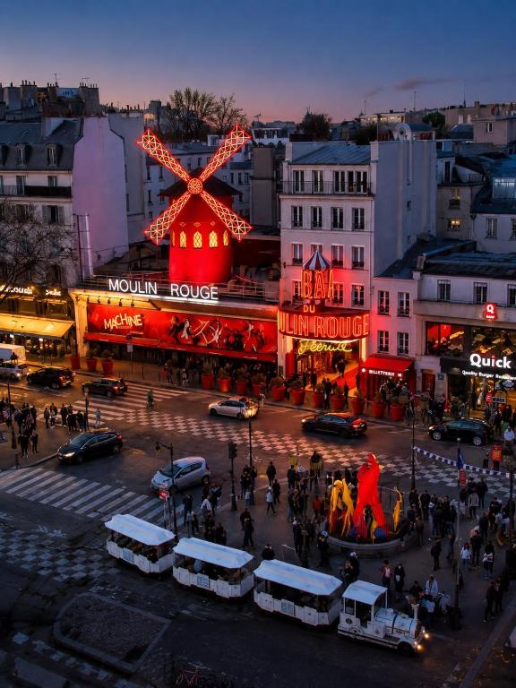 Étoile Montmartre- Vue Tour Eiffel - 3 min du Sacré-Cœur