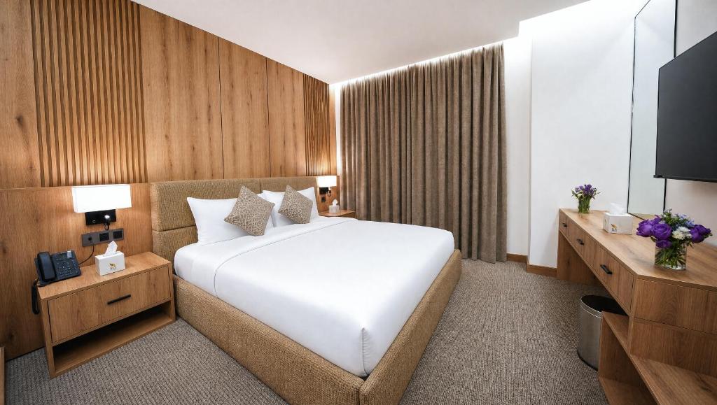 BAZ Hotel Airport Road - Suite Familiare