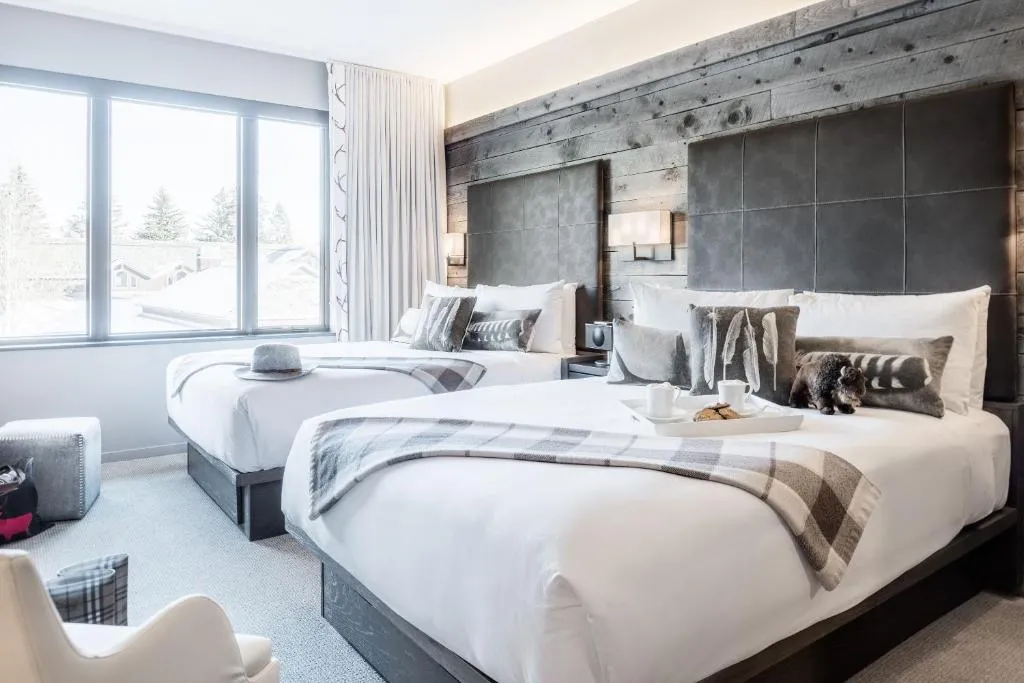 Premium Double Queen Room