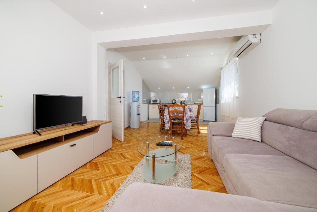 Apartman Lucija