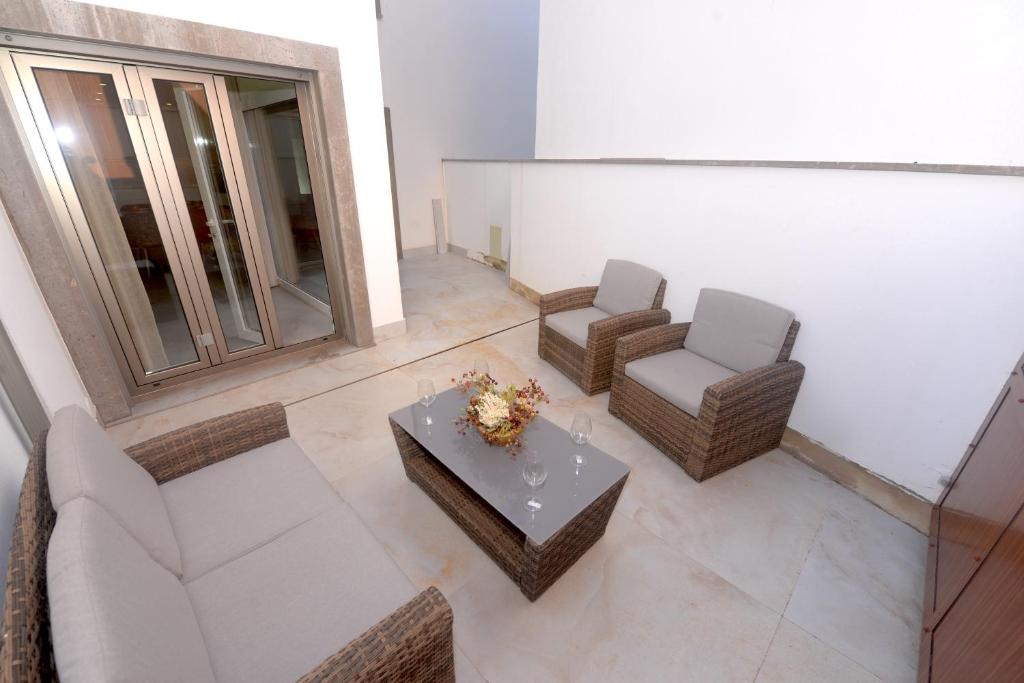 Oro & Nero Arte - Boutique Apartaments