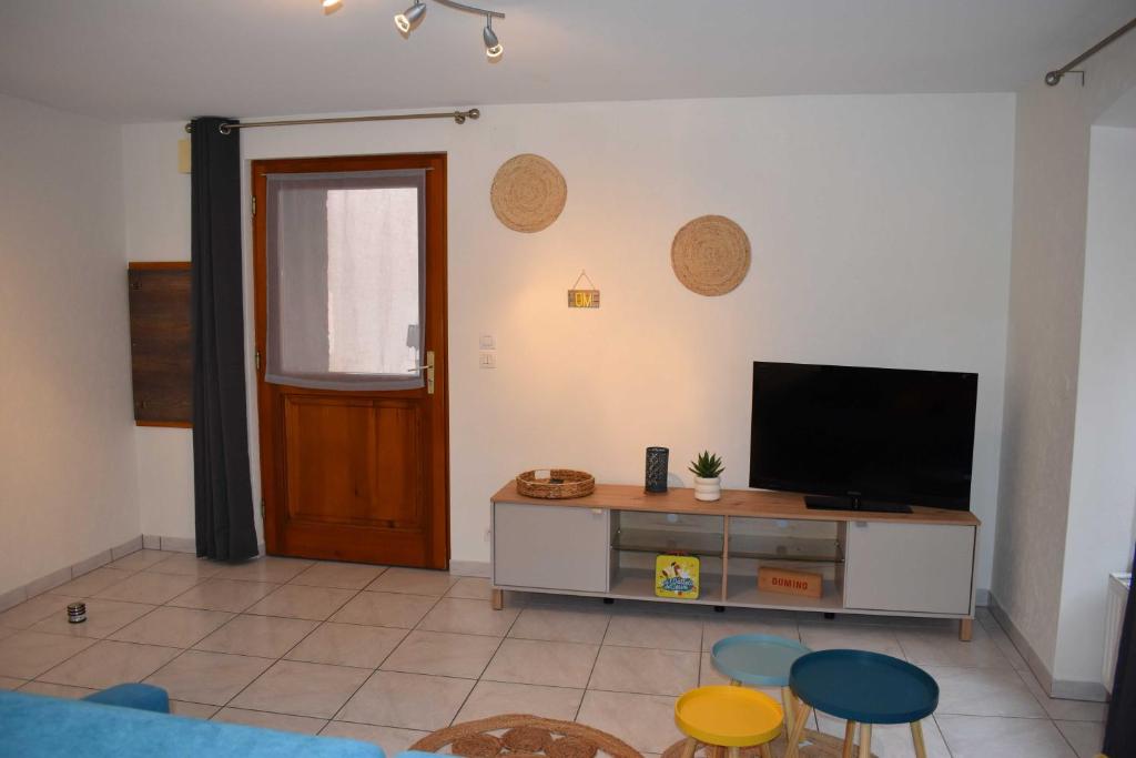 La Tourelle 2 à 4 personnes et 1 bébé – photo 17