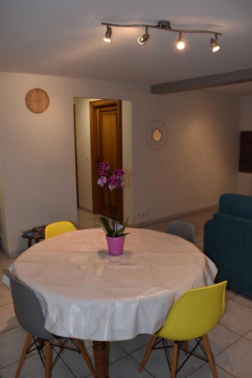 La Tourelle 2 à 4 personnes et 1 bébé – photo 19