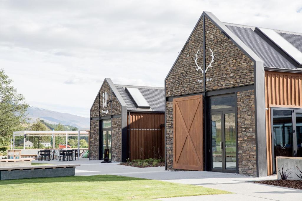 The Harvest Hotel - Resim 12