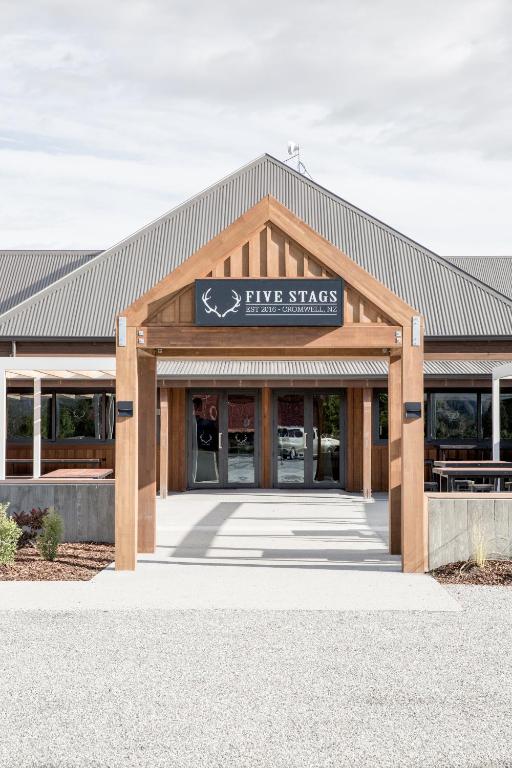 The Harvest Hotel - Resim 18