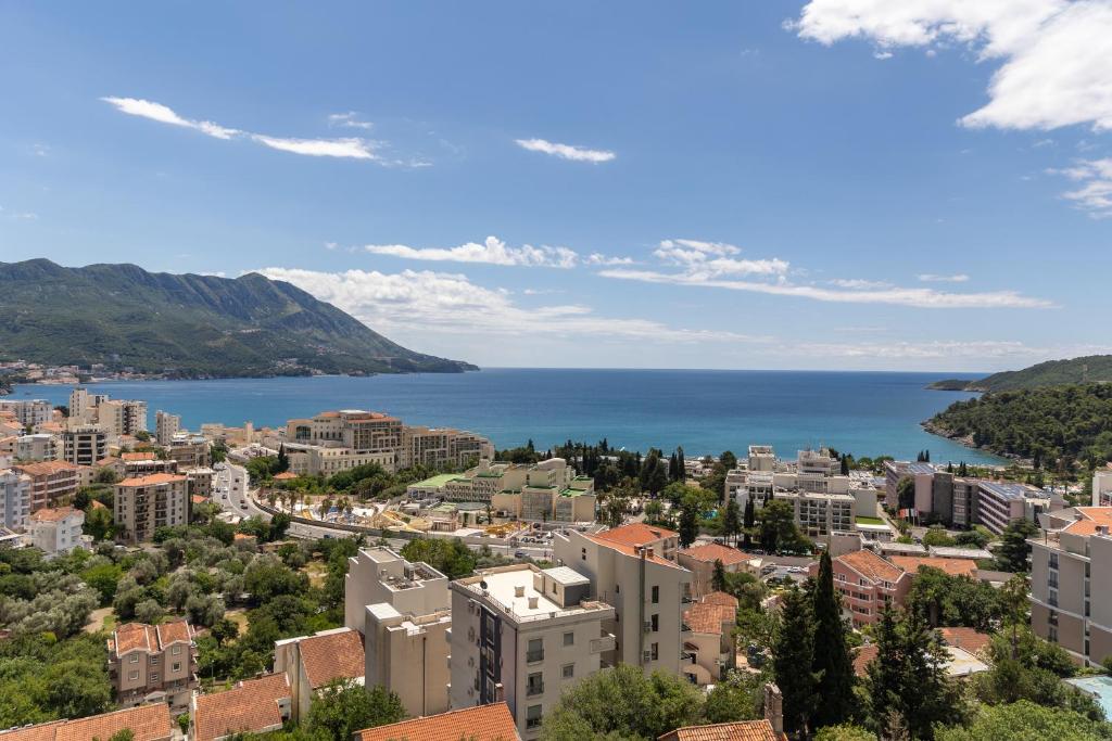 a view of a city and the ocean at Boreti Panorama Residence in Boreti